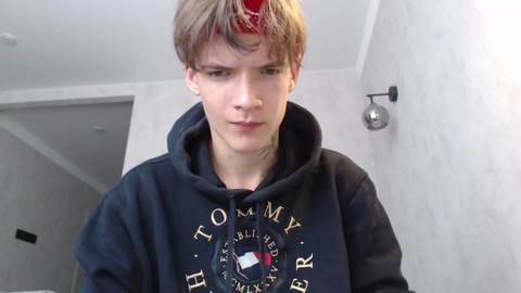 franky_twink  25-08-2022